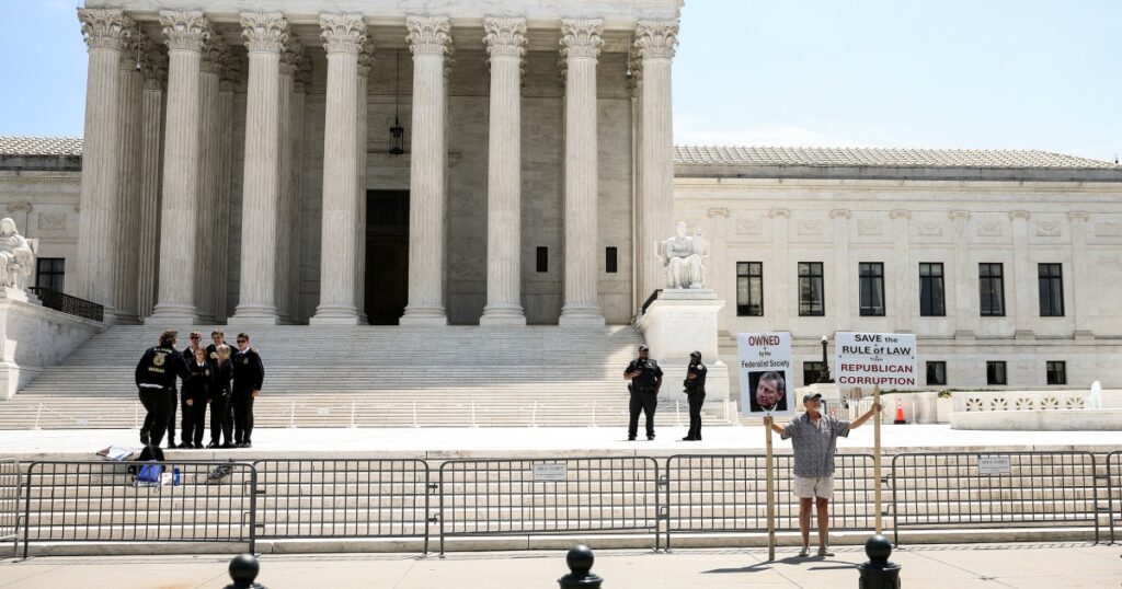 Supreme Court strikes down Trump birthright citizenship order, rules against transgender athletes Supreme Court strikes down Trump birthright citizenship order, rules against transgender athletes