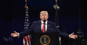 Trump touts America’s ‘golden age’ and his political agenda in a July Fourth speech roiled by severe weather Trump touts America’s ‘golden age’ and his political agenda in a July Fourth speech roiled by severe weather
