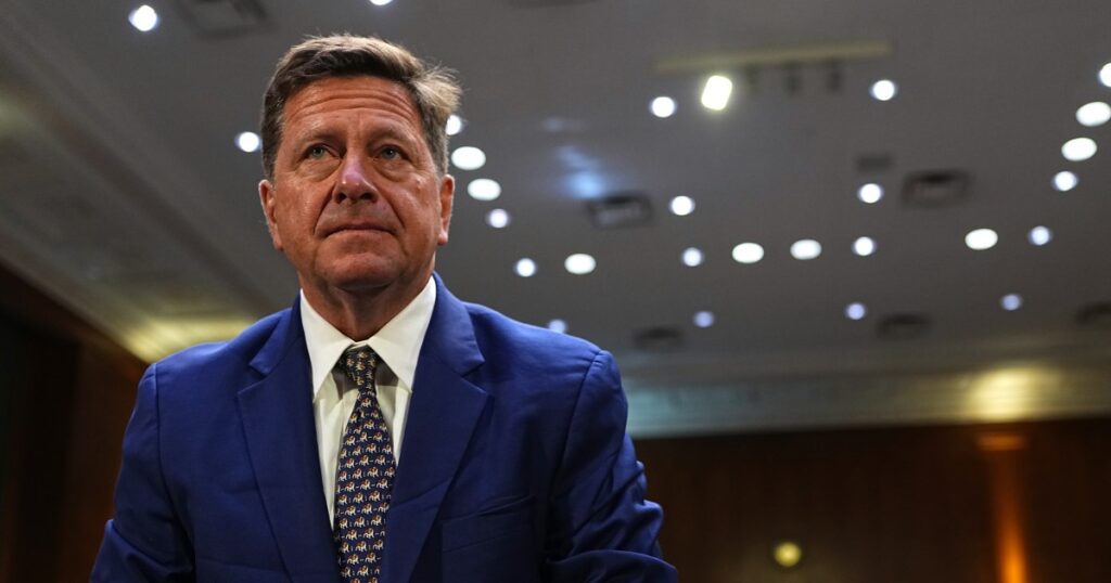Nominee for top intel post faces lawmakers eager to see him replace the current leader