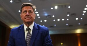 Nominee for top intel post faces lawmakers eager to see him replace the current leader