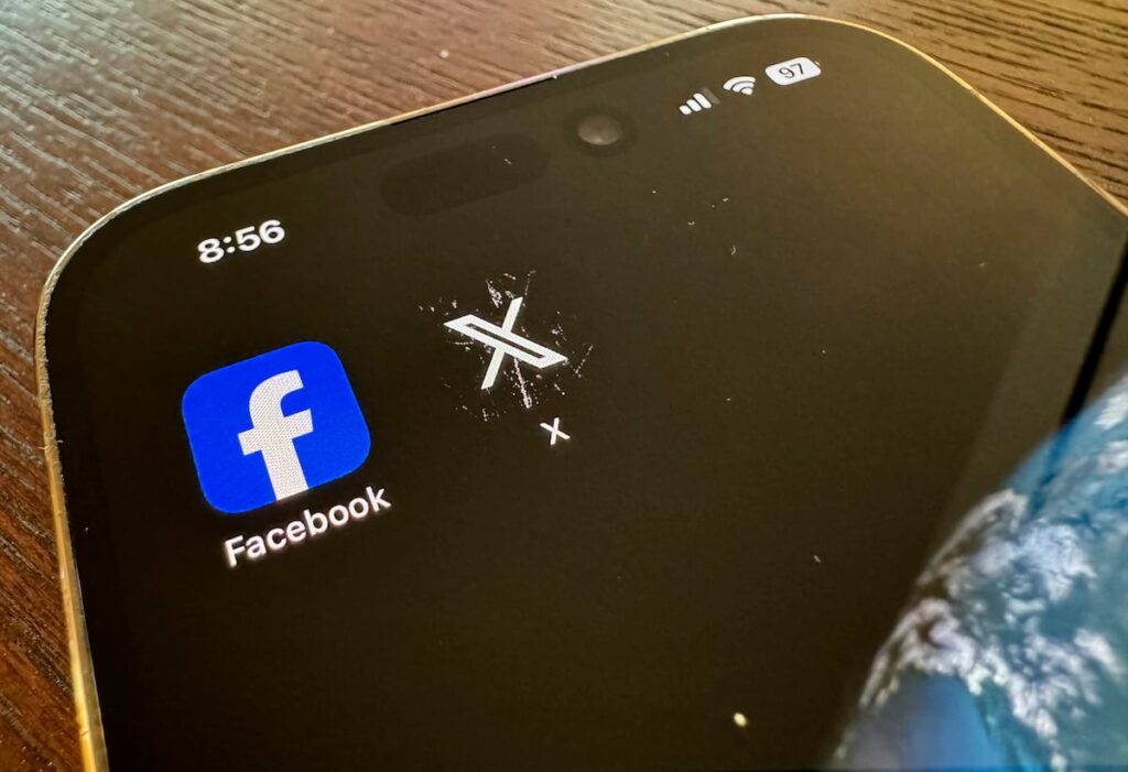 Navy instructs troops, families to scrub social media of personal information