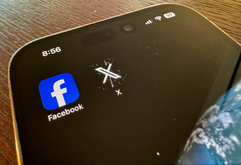 Navy instructs troops, families to scrub social media of personal information Navy instructs troops, families to scrub social media of personal information