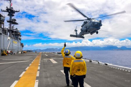 US Navy tests AI-powered submarine hunter