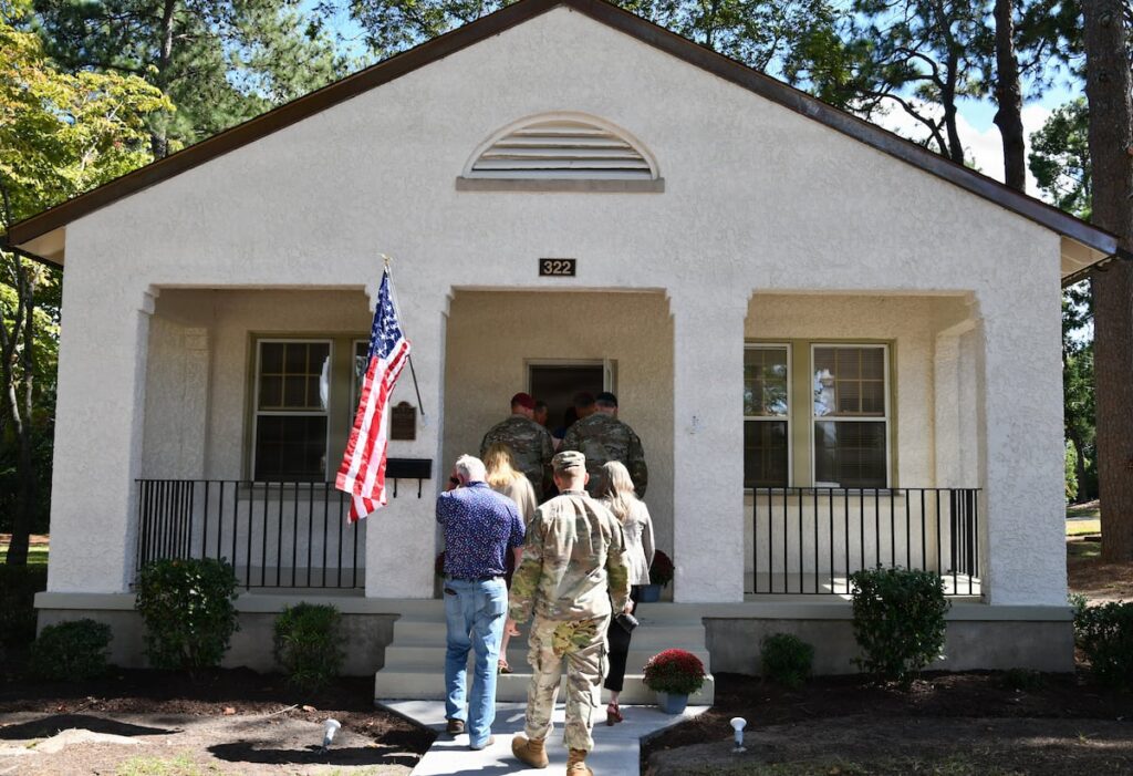 Century-old houses getting new life at Fort Bragg Century-old houses getting new life at Fort Bragg