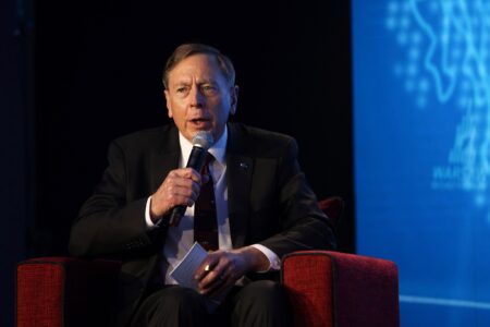 US military needs ‘urgent revolutionary institutional change’ to prepare for modern war, Petraeus says US military needs ‘urgent revolutionary institutional change’ to prepare for modern war, Petraeus says