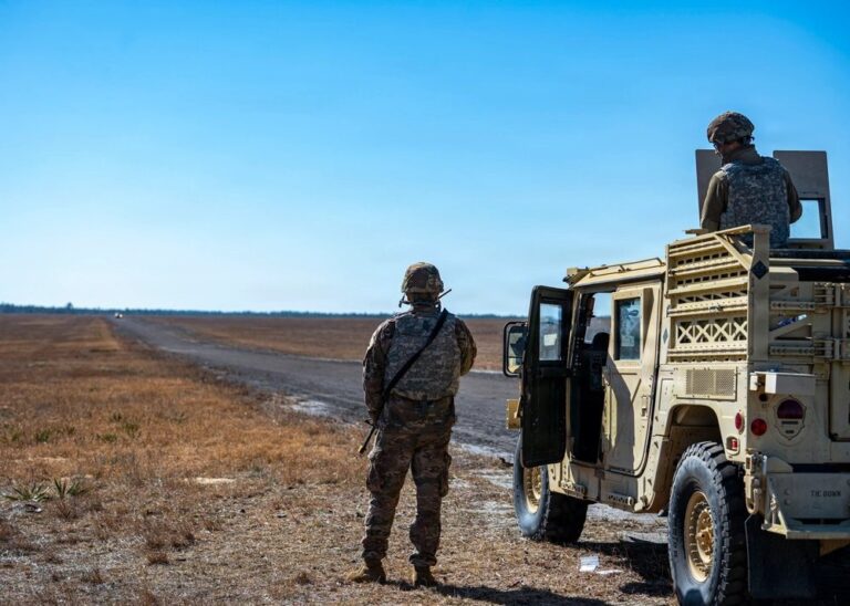 Congressmen launch bipartisan military range, test facility caucus